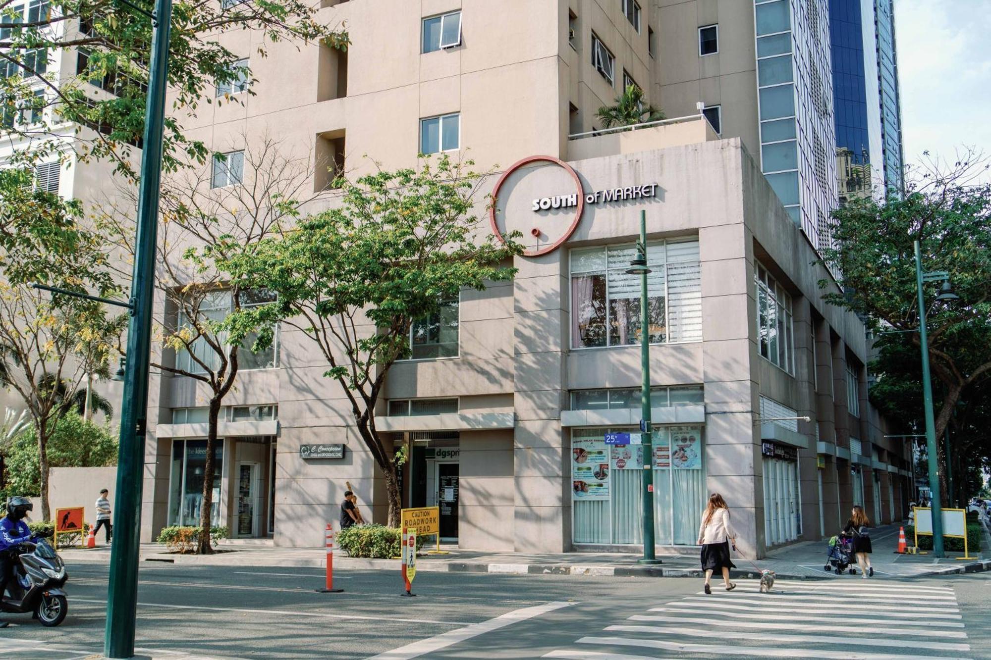 Cozy 2-Bedroom At South Of Market Soma Bgc Near Sm Aura, Market! Market! & Bonifacio High Street Taguig Kültér fotó