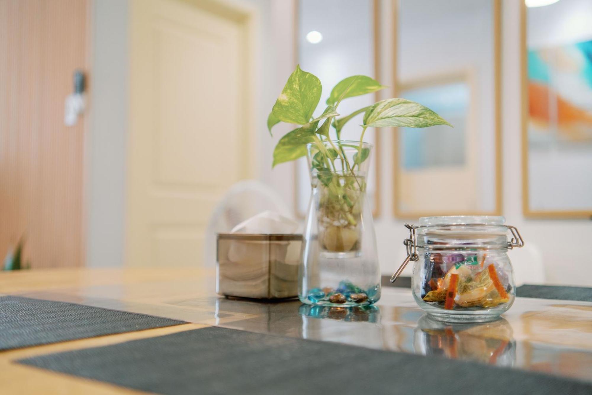 Cozy 2-Bedroom At South Of Market Soma Bgc Near Sm Aura, Market! Market! & Bonifacio High Street Taguig Kültér fotó