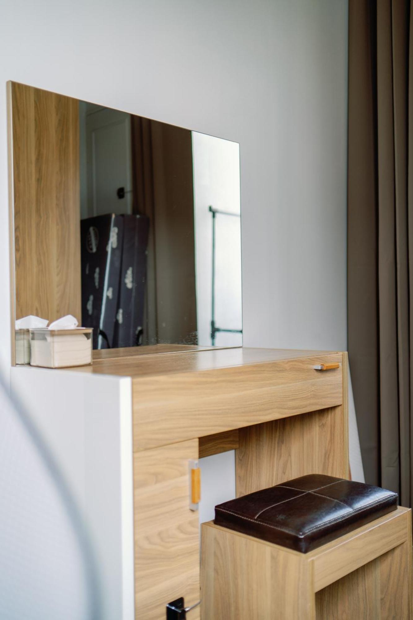 Cozy 2-Bedroom At South Of Market Soma Bgc Near Sm Aura, Market! Market! & Bonifacio High Street Taguig Kültér fotó